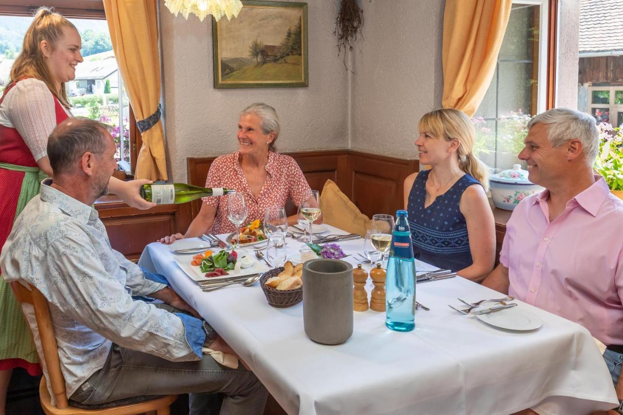 Goldener Adler Oberried - Hotel & Appartements Εξωτερικό φωτογραφία