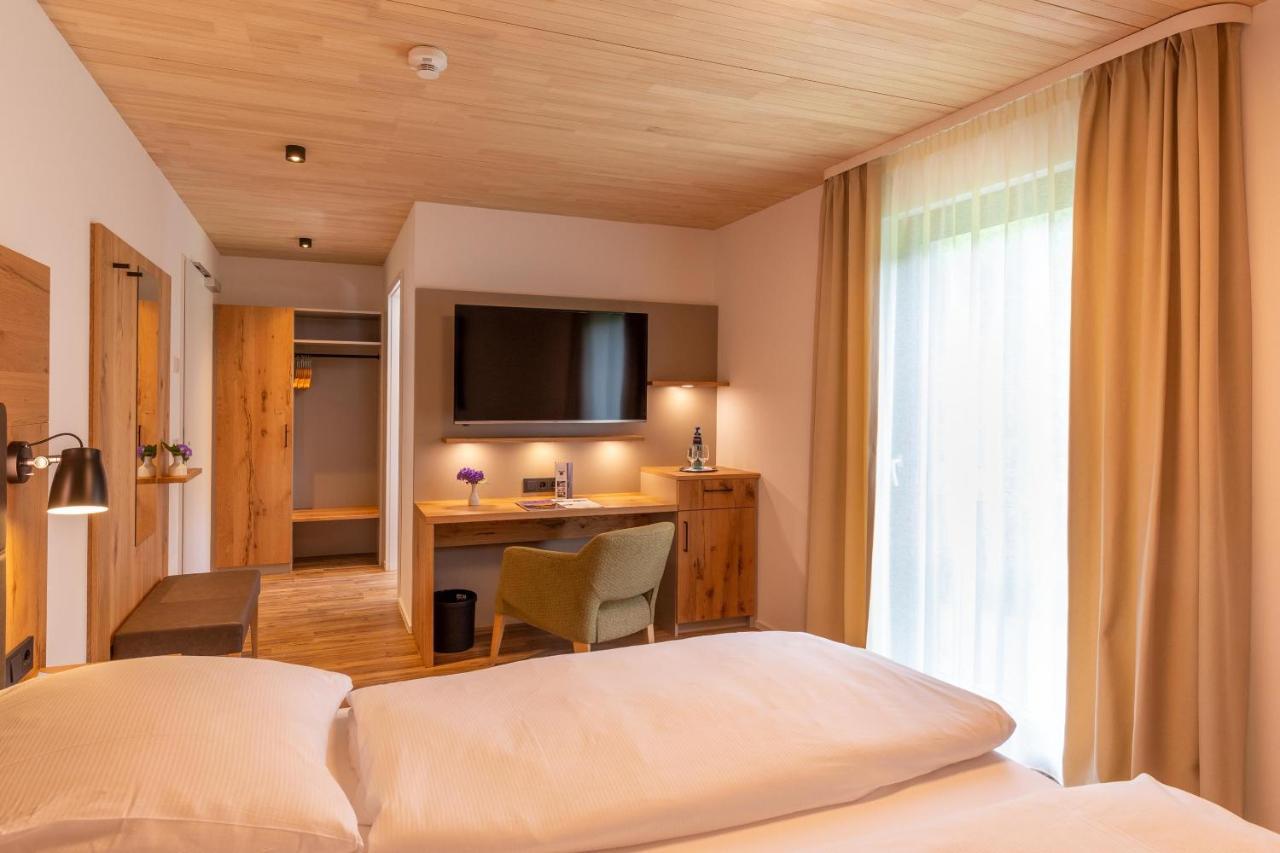 Goldener Adler Oberried - Hotel & Appartements Εξωτερικό φωτογραφία