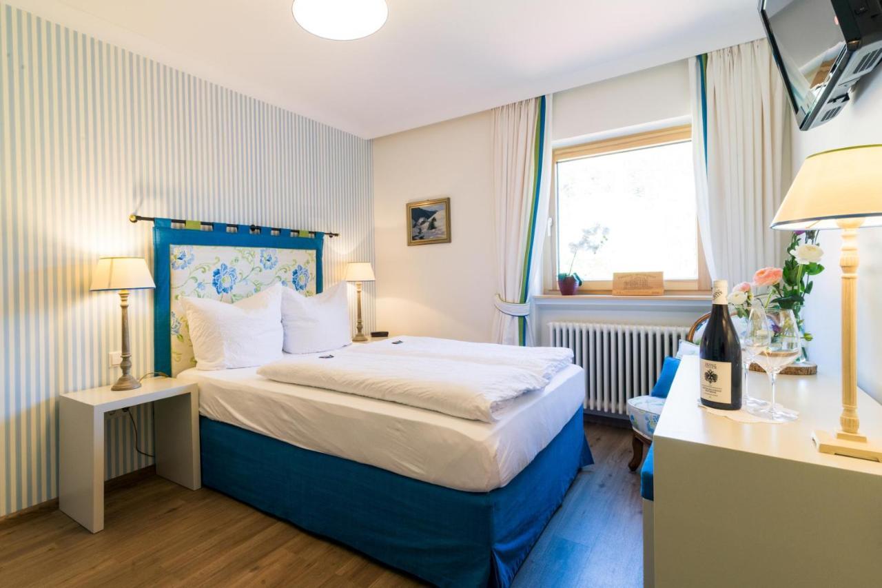 Goldener Adler Oberried - Hotel & Appartements Εξωτερικό φωτογραφία