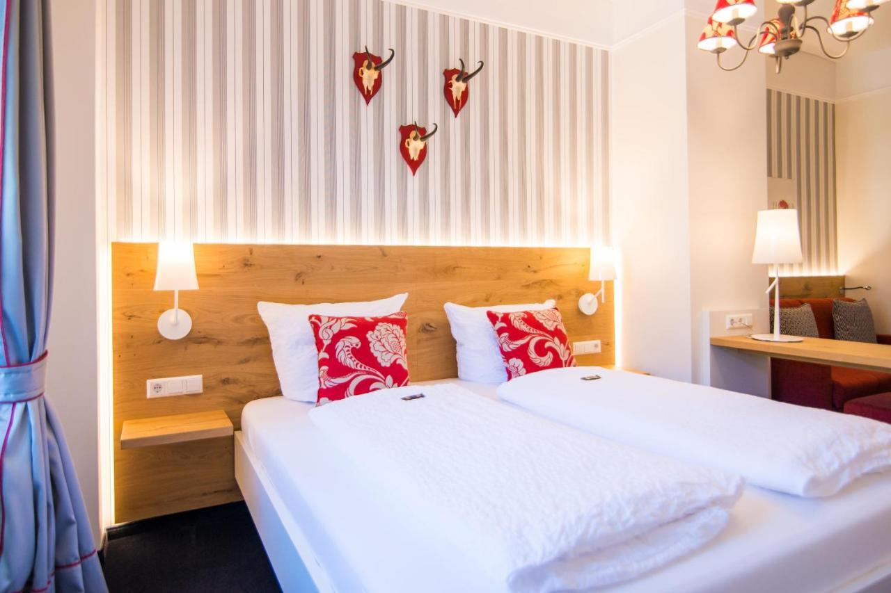Goldener Adler Oberried - Hotel & Appartements Εξωτερικό φωτογραφία